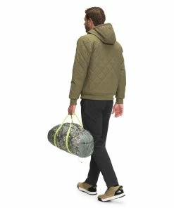 The North Face Homestead Domey 3 (Fall 2022) -Tents Sales Store NF0A52VB 6D3 modelback rsz 91892.1653501567