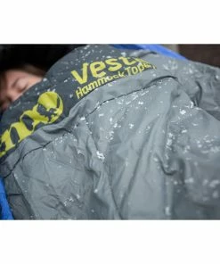 ENO Vesta TopQuilt -Tents Sales Store eno vesta top quilt lifestyle 11 12105.1626823757