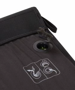 Helinox Cot One Convertible Insulated -Tents Sales Store helinox191001rccot one convertible insulatedblackdetail2 1586388817142 rsz 84577.1672865194