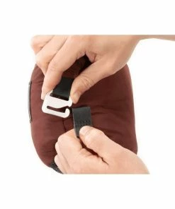 ENO TechNest Hammock -Tents Sales Store tn detail stuffsack clip 2 rsz 42483.1641240556